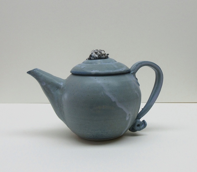 blue teapot.jpg